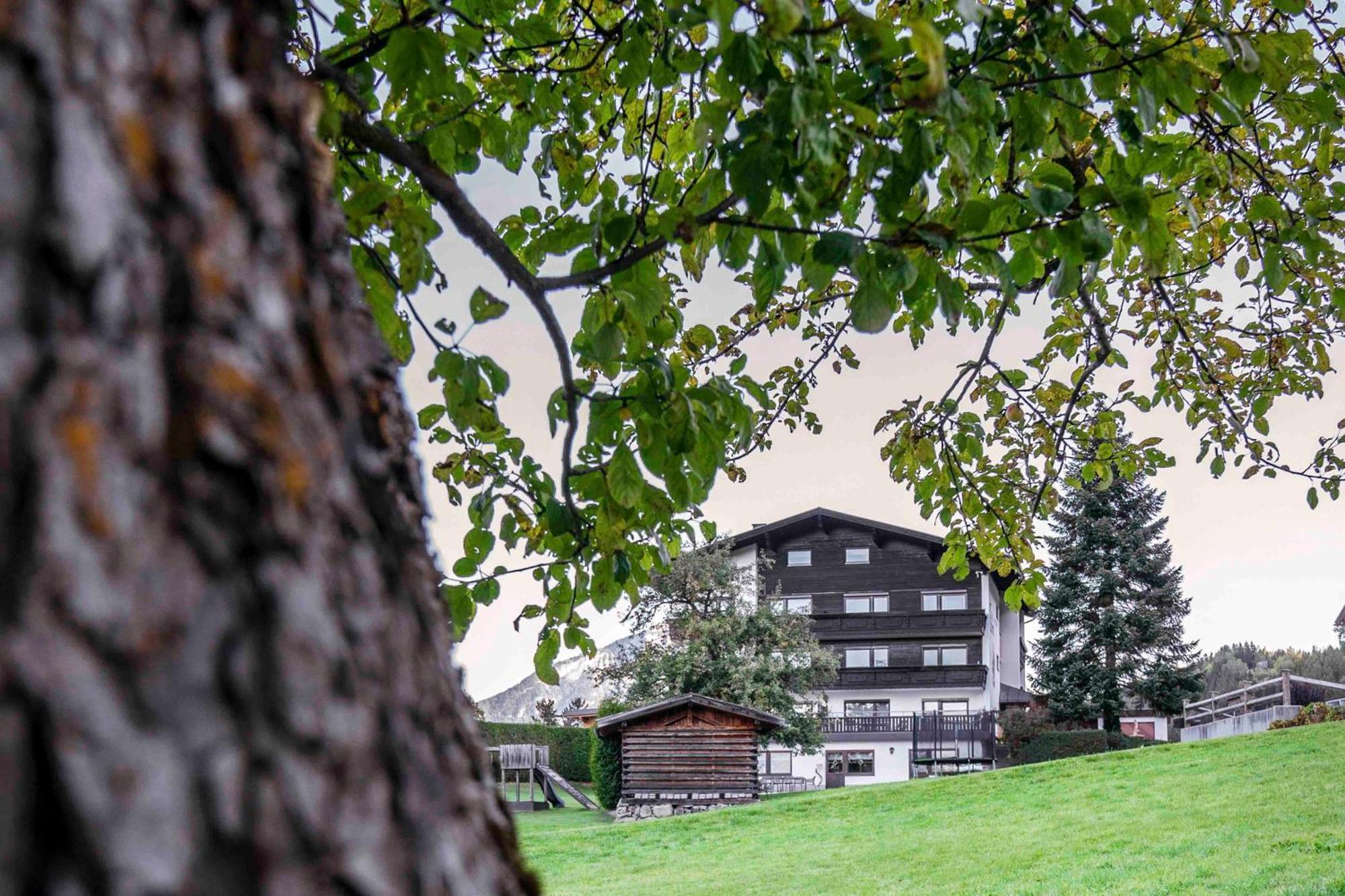 Ferienwohnungen Monja Und Dietmar Thoeni Arzl im Pitztal Eksteriør billede